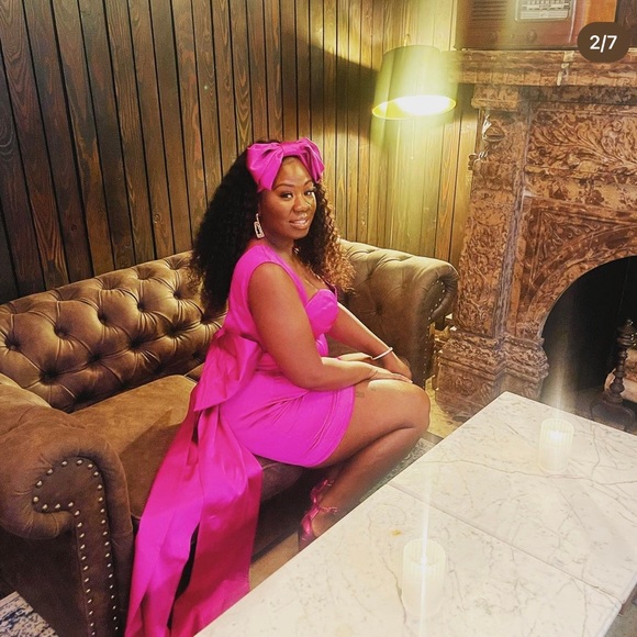 Ellaelisque special occasion Dress! Gorgeous purple bow dress matching headband. - Picture 4 of 7